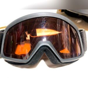 Smith snow goggles